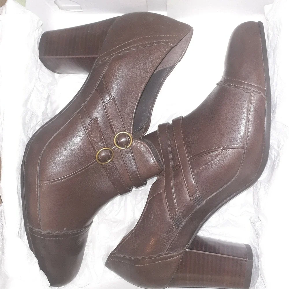 Clarks Stanhope Loafer Shoe Womens Dark Brown Leather Slip On Block Heel 10M NEW - Picture 12 of 15